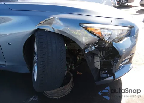 2015 Infiniti Q50 z USA, uszkodzony, nr VIN JN1BV7AR8FM401610